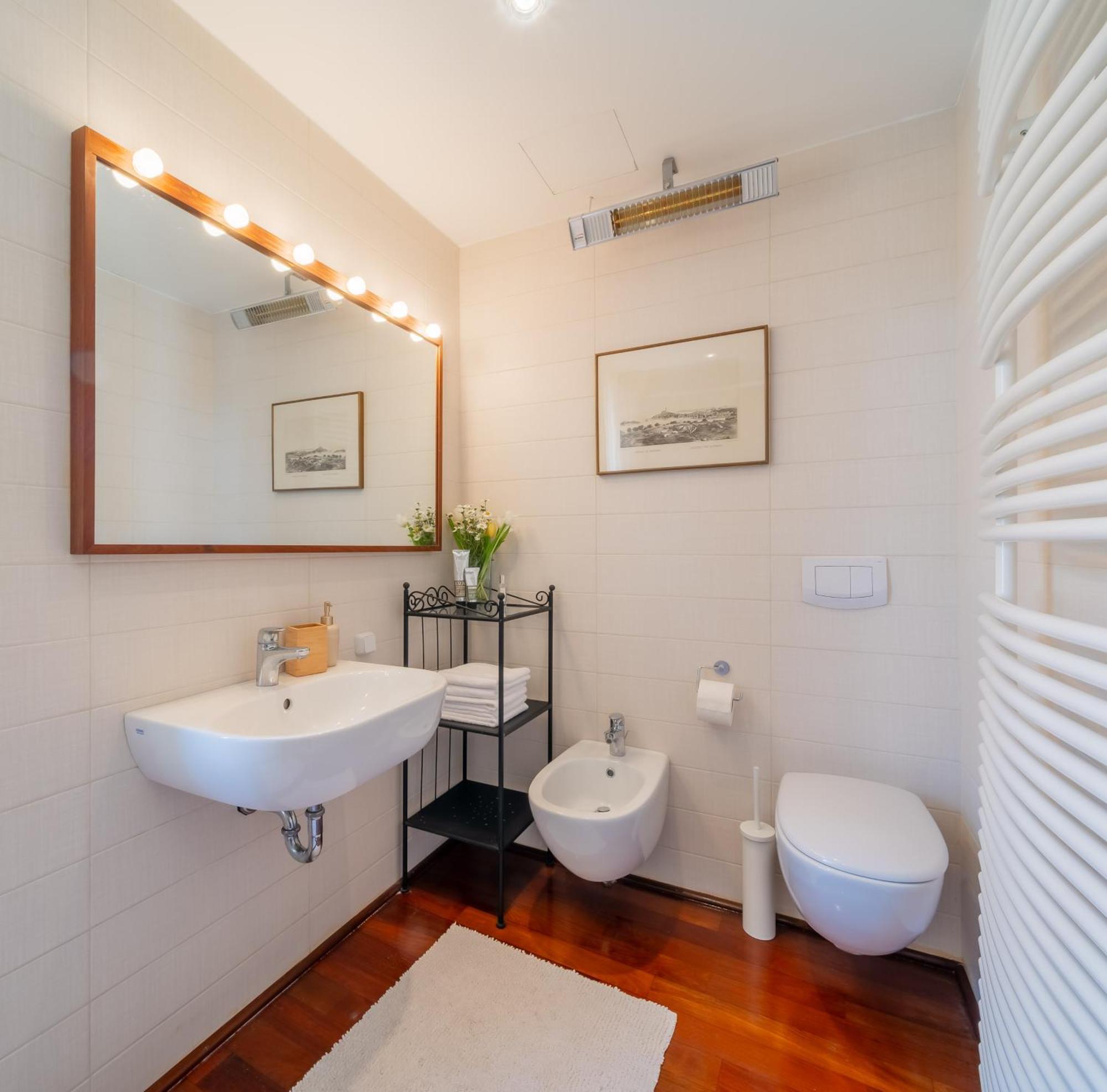 Old Town Seabreeze Residence Ровин Екстериор снимка